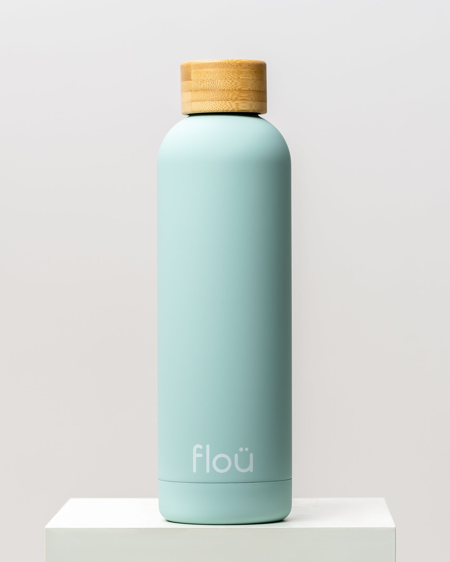 SimpleFlou Water Bottle with Bamboo Lid 25 oz