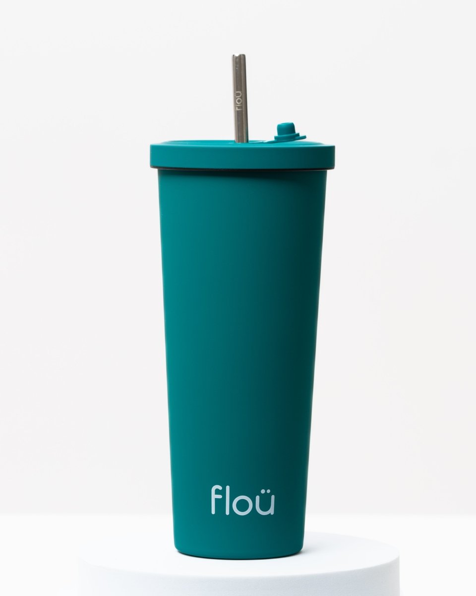 Stylish insulated stainless steel tumbler, with steel straw. - glass green