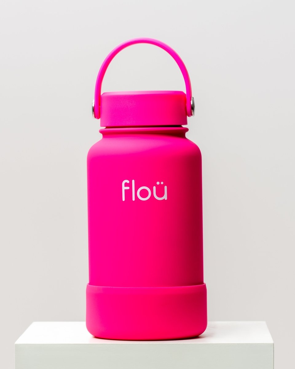 Insulated water bottle with handle lid - color phosphorescent pink 22 oz